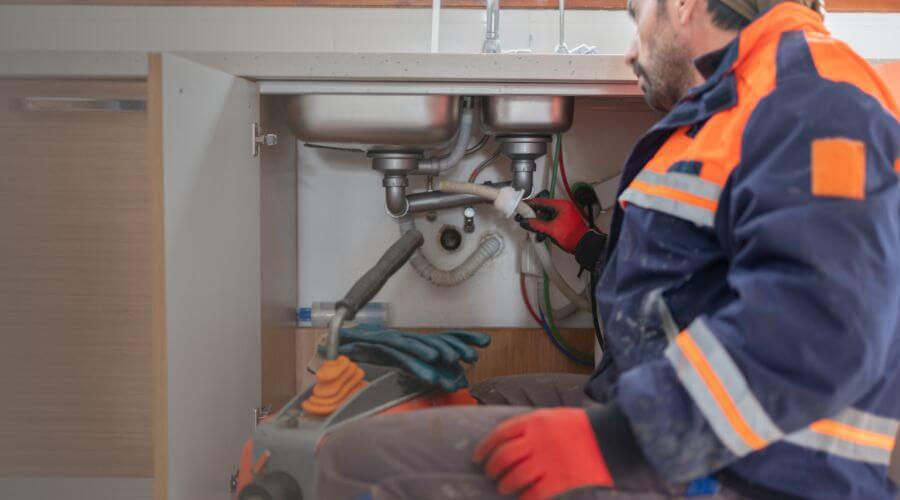 Professional tankless water heater installation services in Pullman, MI